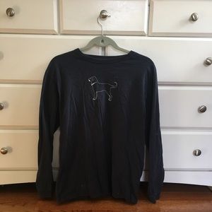 The black dog navy longsleeve
